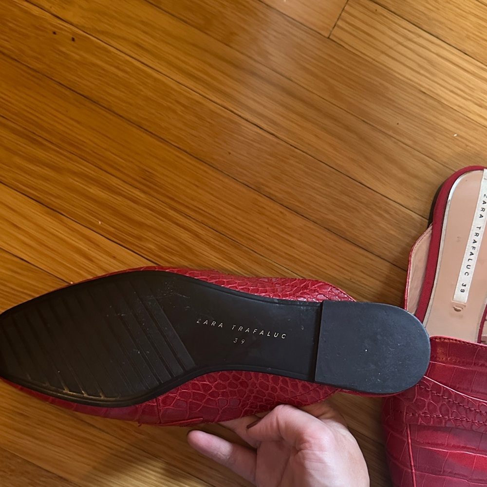 Zara Red Croc-Patterned Mules - image 5